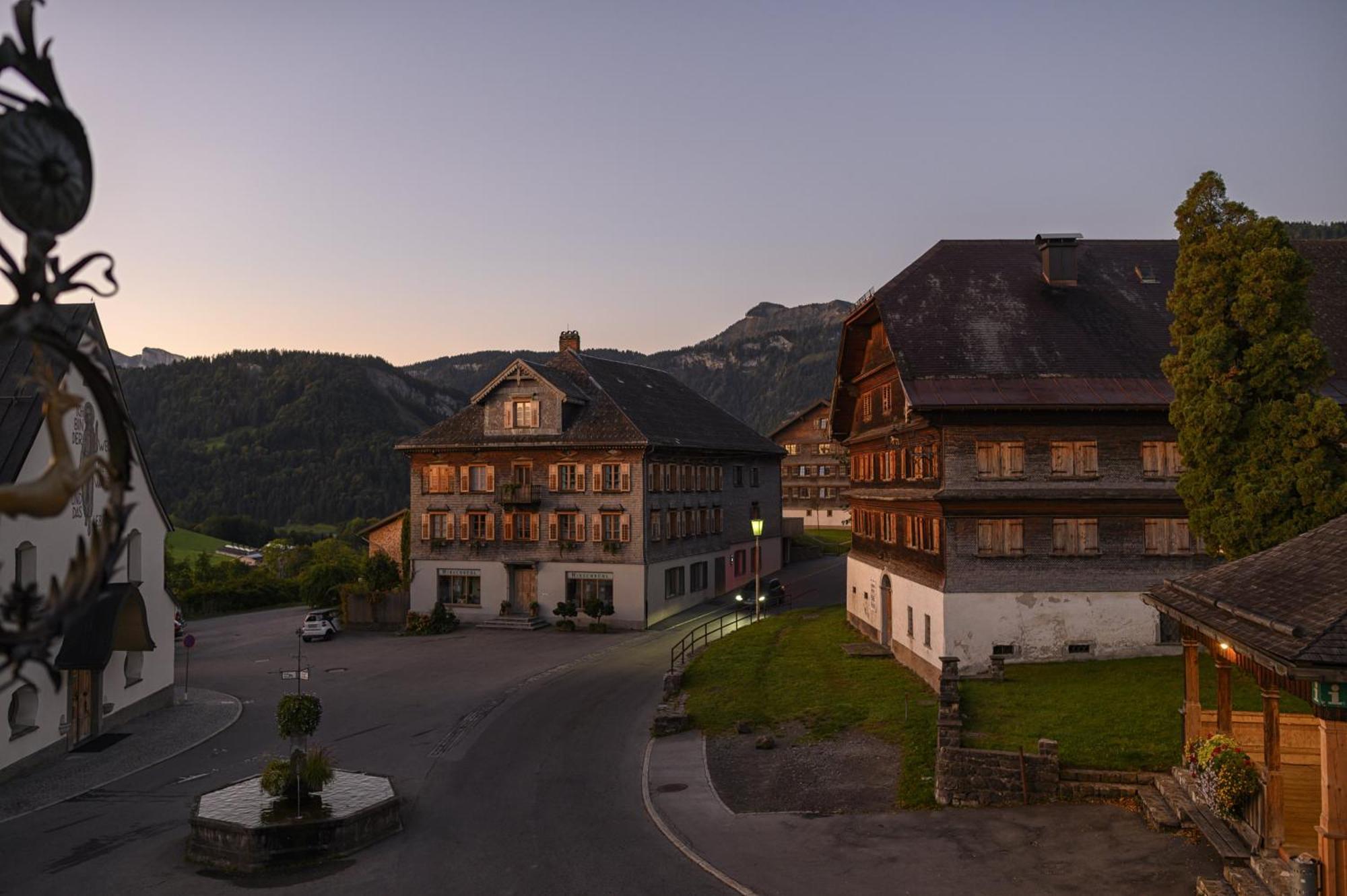 Hirschen - Fine Hotel, Restaurant &